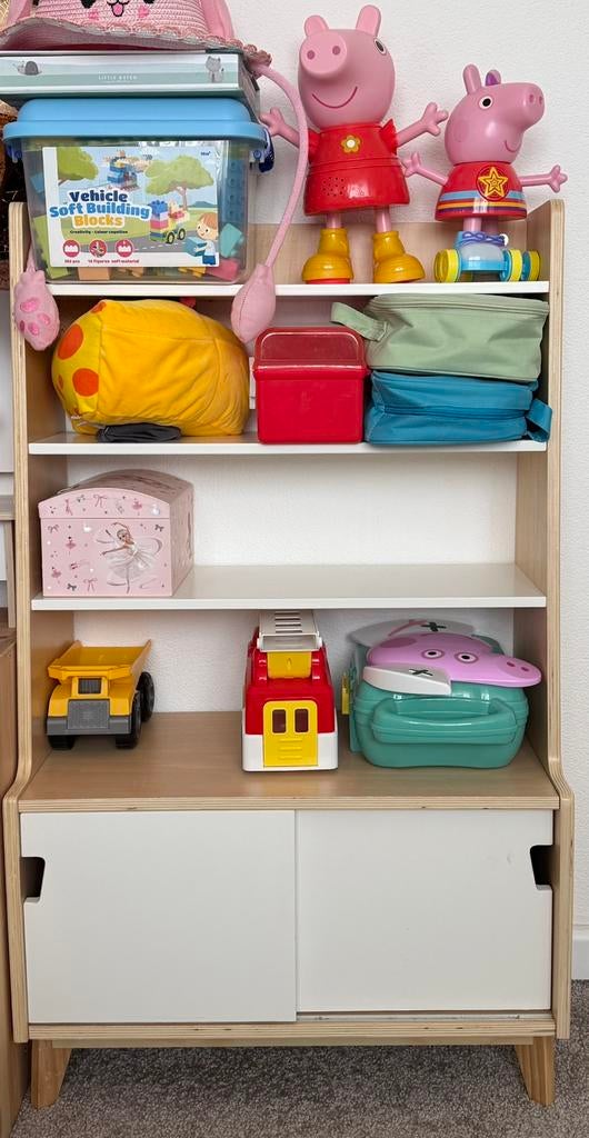 Speelgoed kast Petite Amelie, Ophalen, 50 tot 70 cm, 105 cm of meer, 100 cm of meer