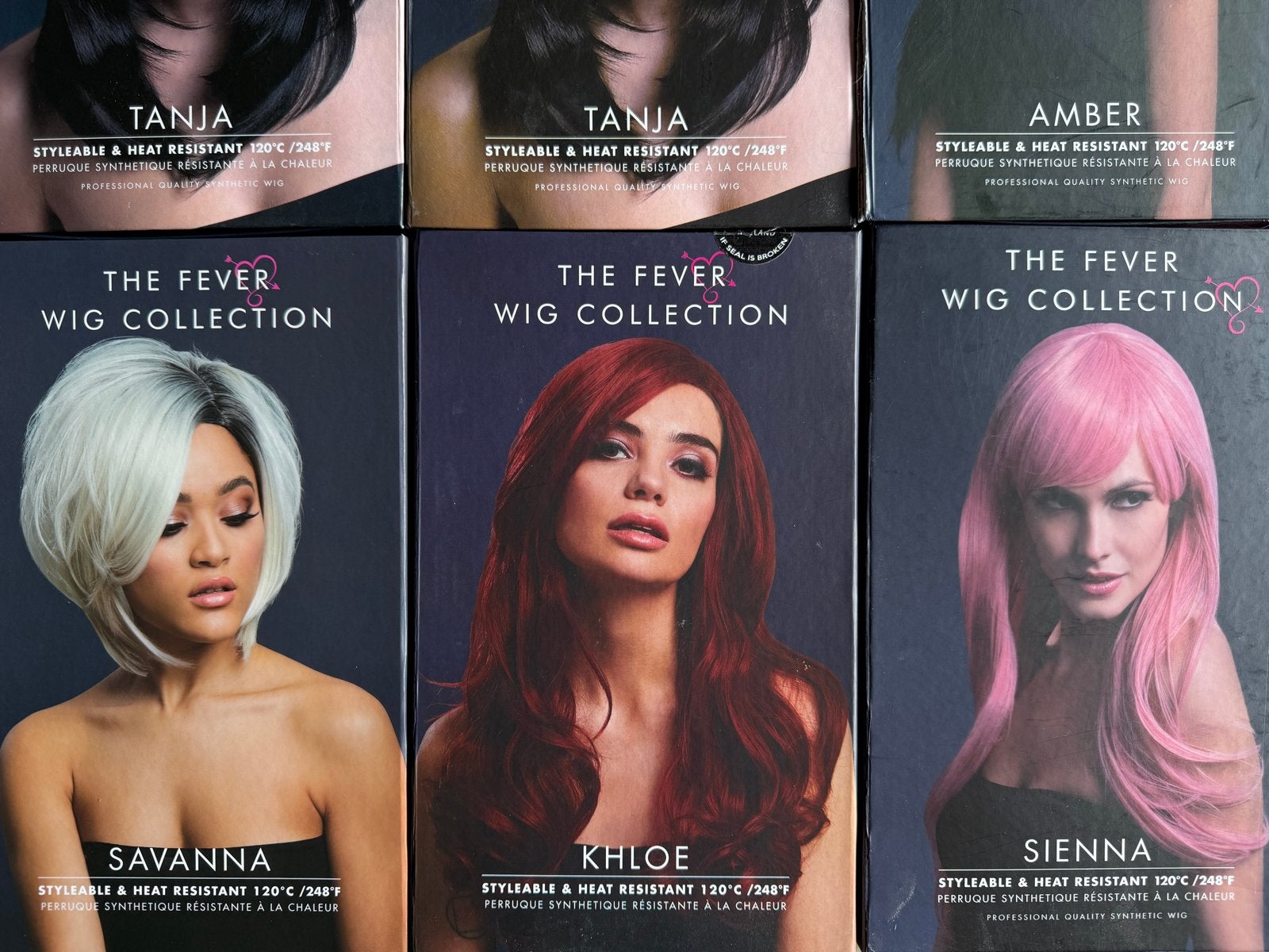 Nieuwe of zo goed als nieuwe pruiken Fever Wigs, Ophalen of Verzenden, Zo goed als nieuw, Pruik of Haarverlenging