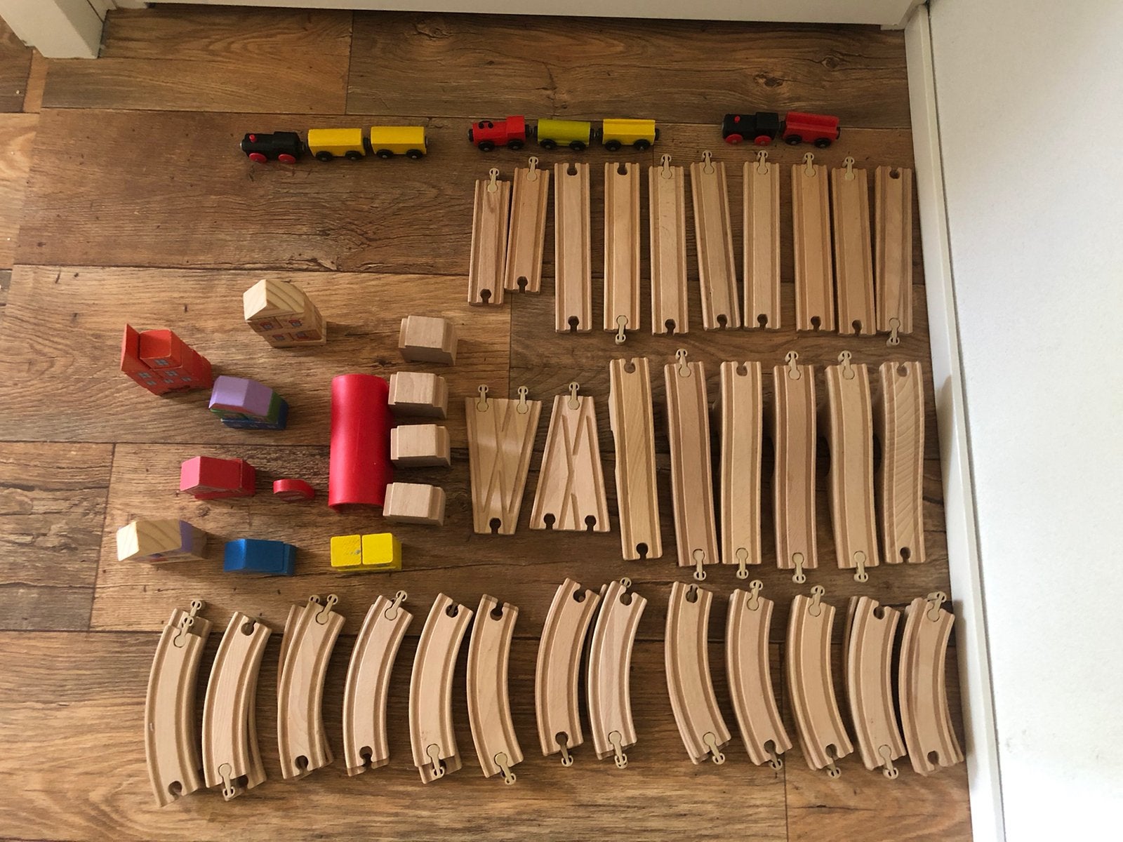 Houten trein met rails en blokken, Ophalen of Verzenden, Zo goed als nieuw