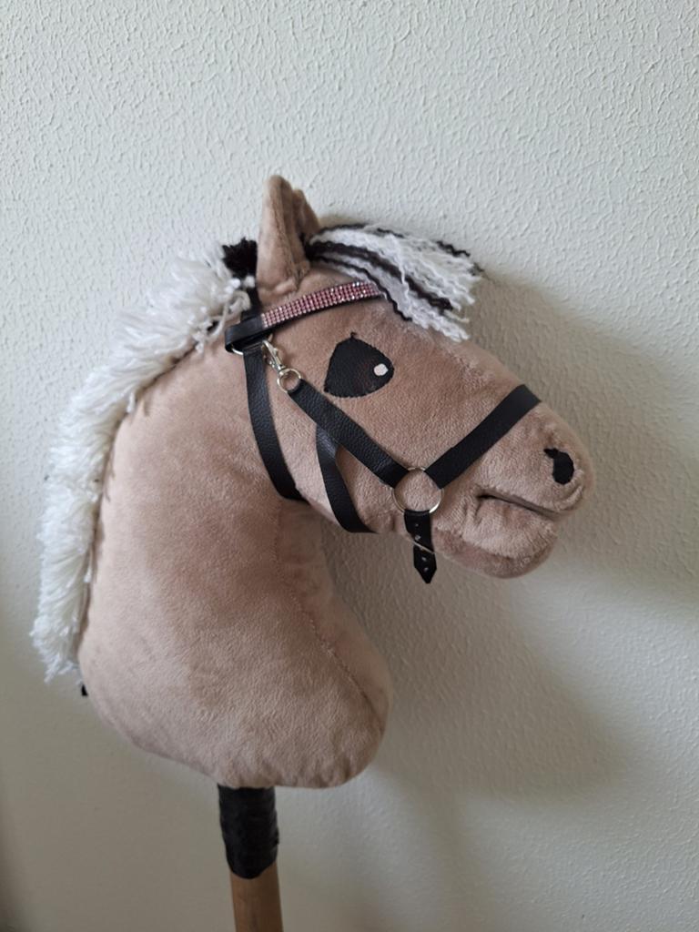 Handgemaakte Hobby Horse Fjord met 2 hoofdstellen en teugel, Ophalen of Verzenden, Zo goed als nieuw
