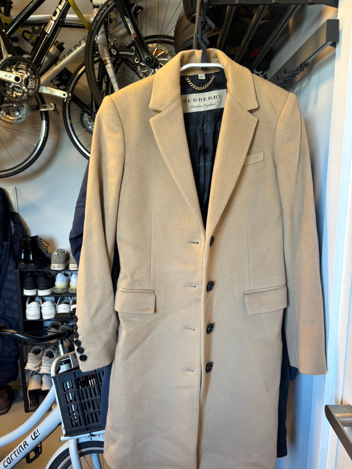 Beige Burberry jas, Ophalen of Verzenden, Zo goed als nieuw, Beige
