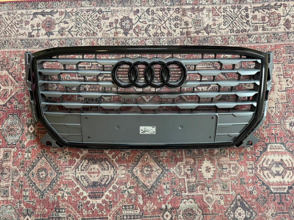 Audi Q2 gril, Auto-onderdelen, Ophalen of Verzenden, Voor, Audi, Bumper