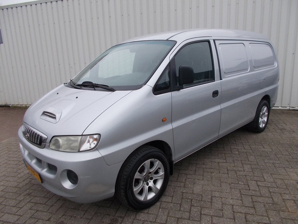 Hyundai H200 2.5 TCI lang (bj 2006), Auto's, 1786 kg, Gebruikt, 4 cilinders, Metallic lak