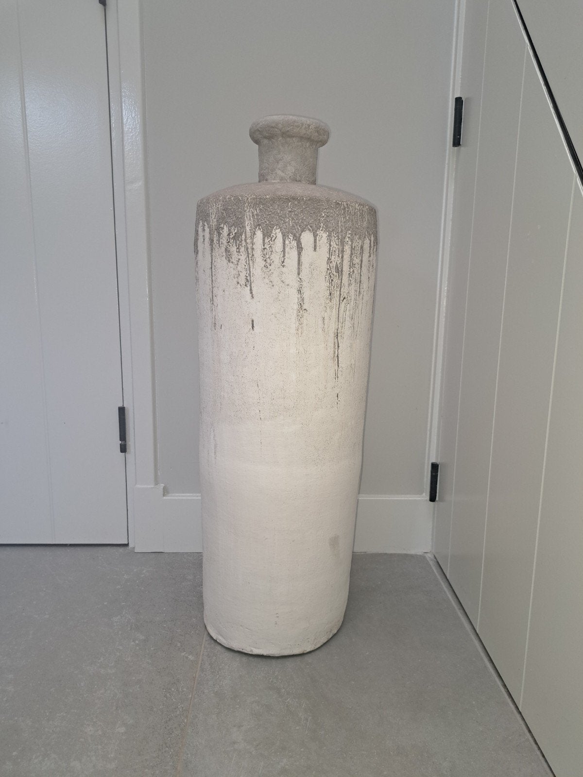 Grote aardewerk vaas, Ophalen, Wit, Zo goed als nieuw, 80 cm