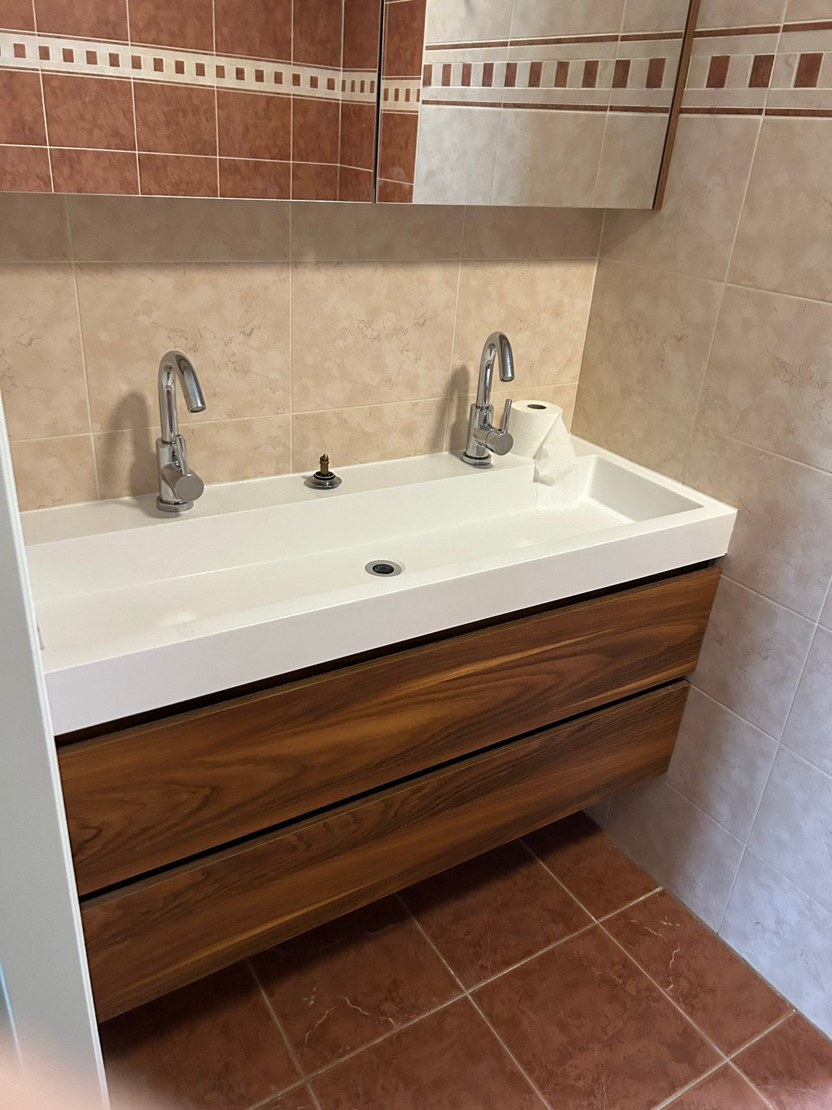 Badkamer morgen ophalen: Wastafel, kranen, Douche en meer, Ophalen, Zo goed als nieuw, Chroom, Bad