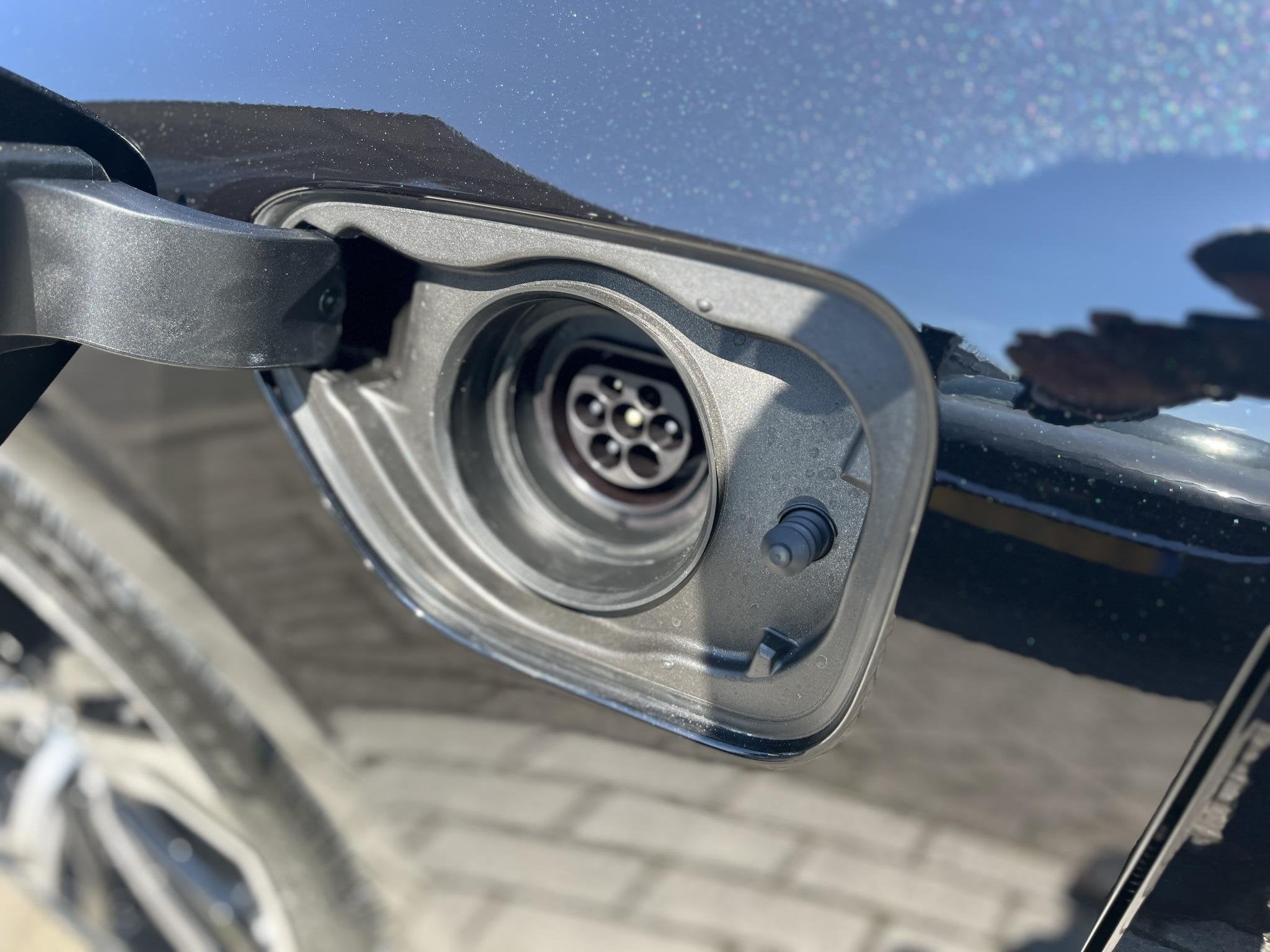 Volvo V60 T6 Plug-in hybrid AWD Ultra Dark | Panoramadak | 3, Auto's, Volvo, Automaat, 12 maanden, Euro 6, 180 min