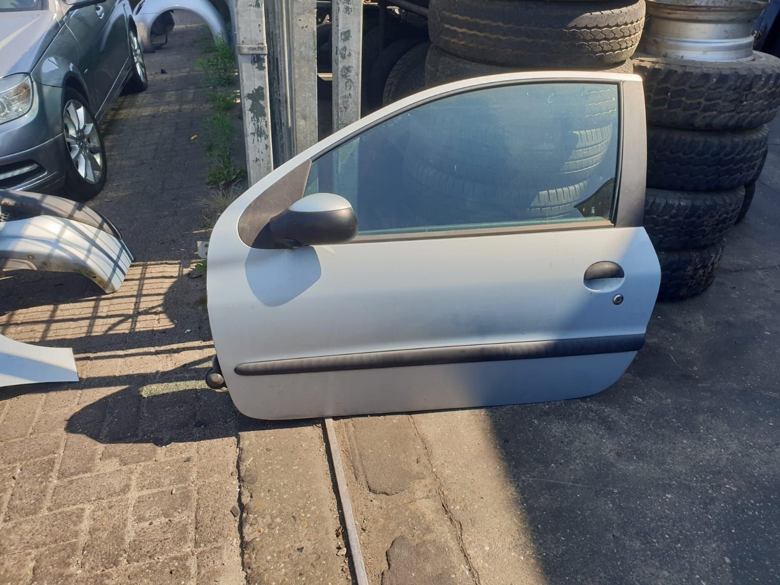 PEUGEOT 206 PORTIER LINKS 3 DEURS  BJ 98 TOT 2008, Gebruikt, -, Deur, -