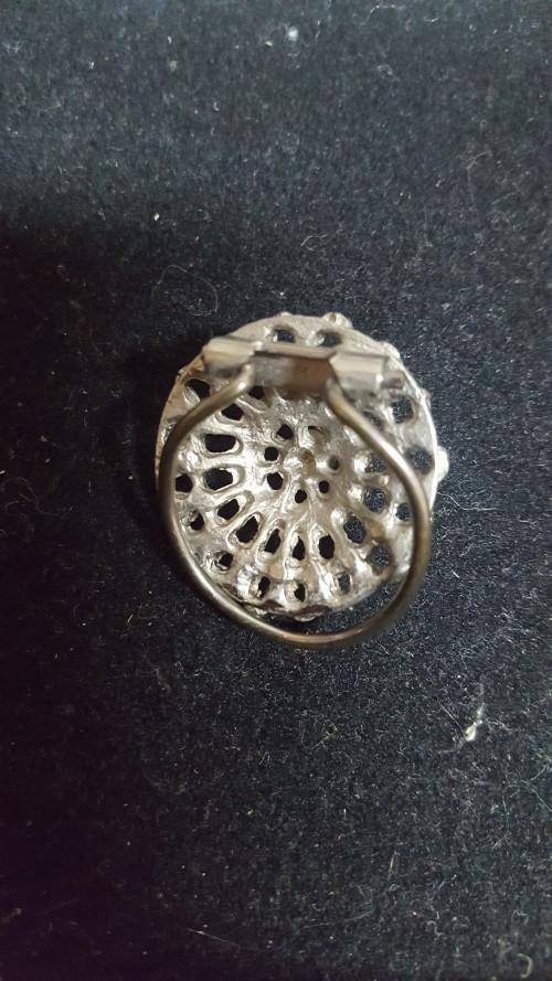 s 359, stropdas clip zilverkleurig, rond, Ophalen of Verzenden, 'T Olde Gre-j, Info@toldegrej.nl, Endepoelstraat 20f Didam