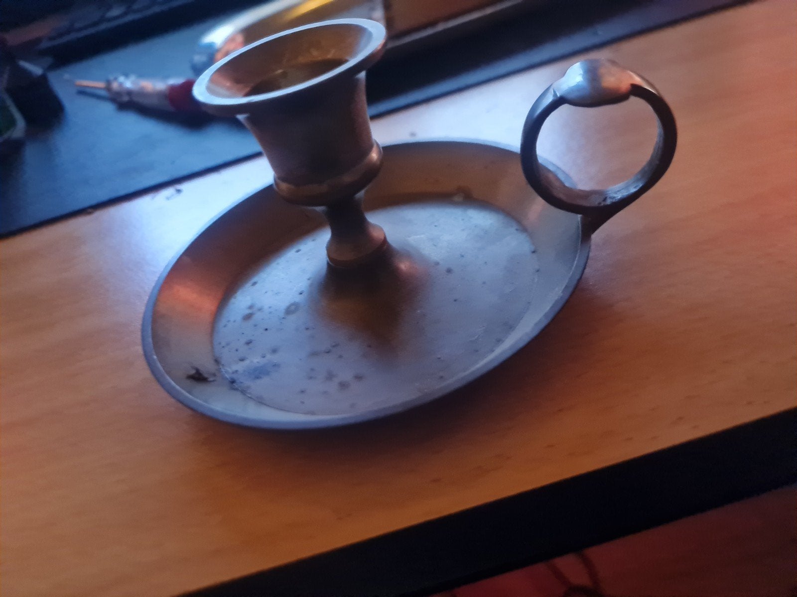 Antieke koperen kandelaar met handvat, Ophalen of Verzenden
