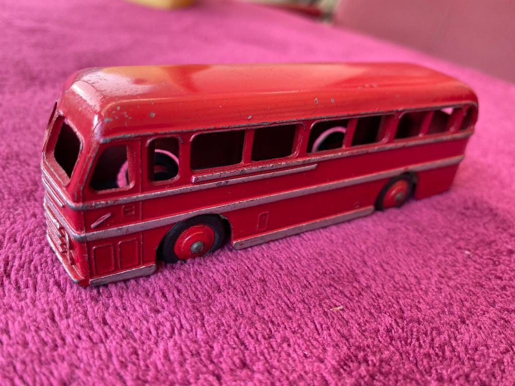 Dinky Toys Duple Roadmaster bus Leyland Royal Tiger, Ophalen of Verzenden, Gebruikt, Bus of Vrachtwagen, Dinky Toys