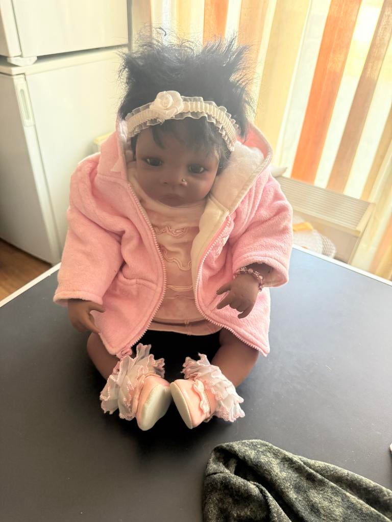 reborn baby, Verzamelen, Ophalen of Verzenden, Zo goed als nieuw, Levensecht of Reborn