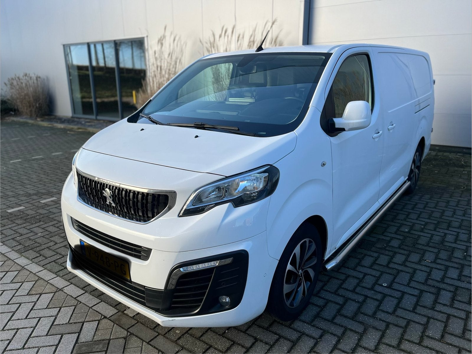 Prijs verlaagd Zeer nette NL Expert L3H1 2.0 84.000, Auto's, Bestelauto's, Particulier, 360° camera, ABS, Achteruitrijcamera, Airbags