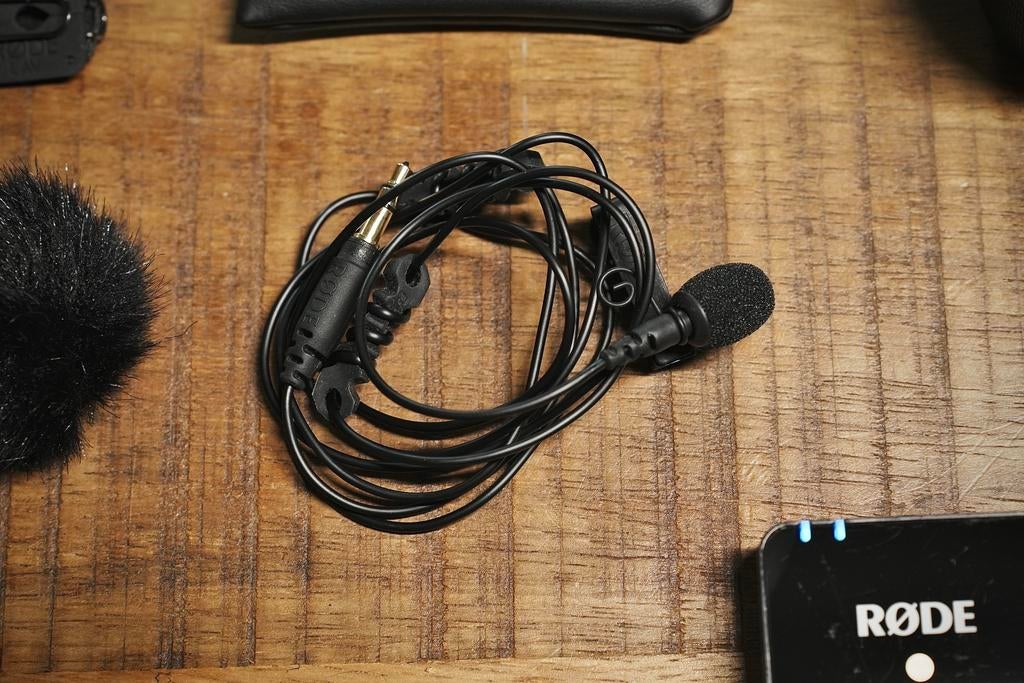 RØDE Wireless GO II set met 2x Lavalier en Charging Case, Muziek en Instrumenten, Microfoons, Ophalen of Verzenden, Zo goed als nieuw
