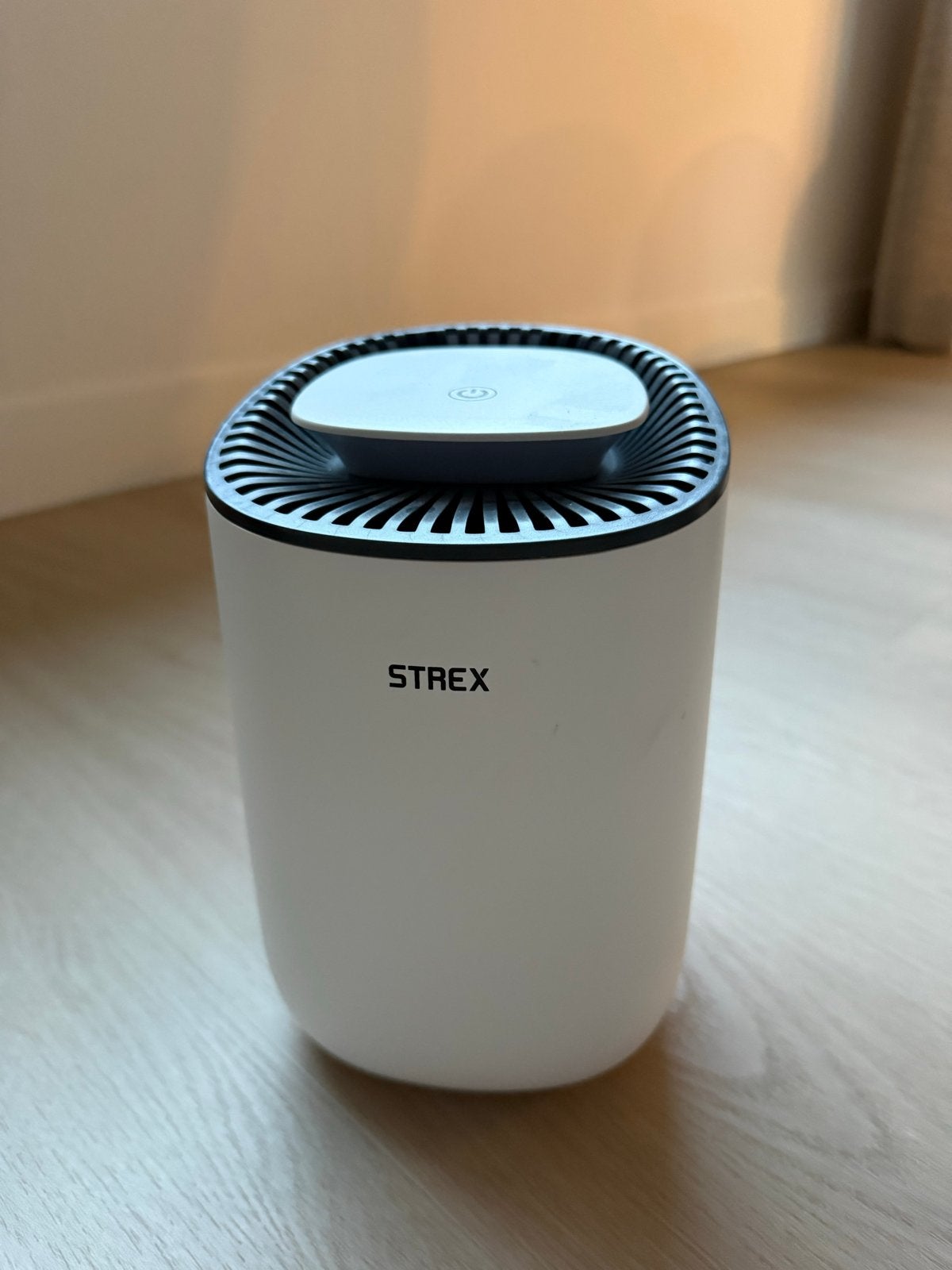STREX Luchtontvochtiger - Compact en Efficiënt, Ophalen, Zo goed als nieuw, Luchtontvochter