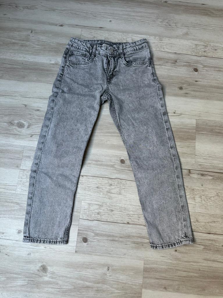 H&m jeans mt 134, Ophalen of Verzenden, Zo goed als nieuw, Jongen, Broek