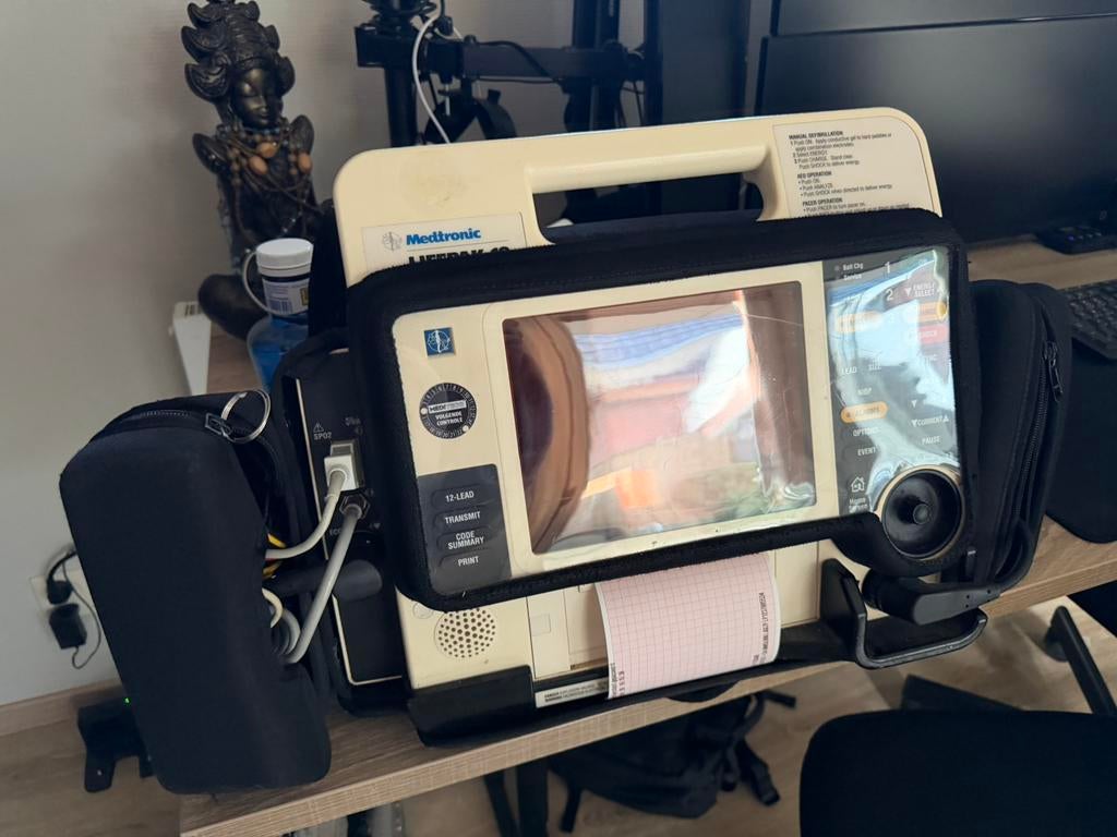 Lifepak 12 met AED functie, Ophalen of Verzenden, Gebruikt