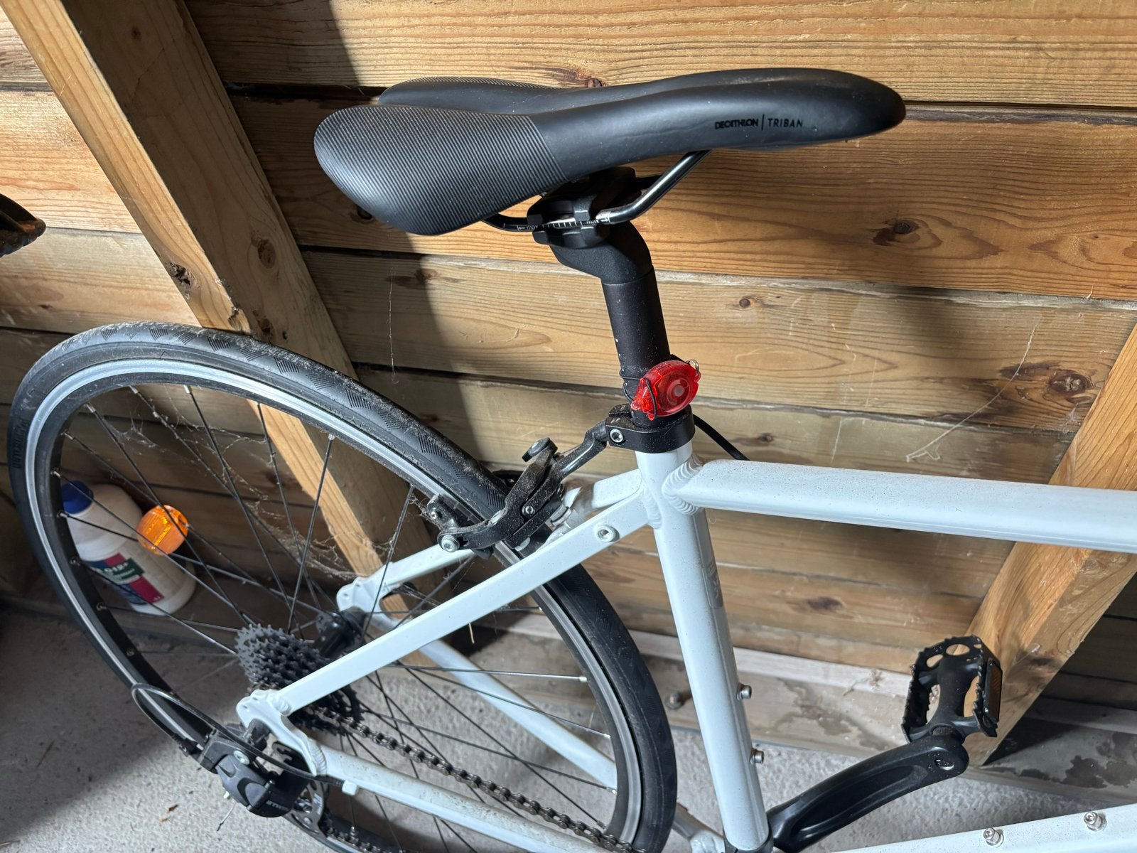 Decathlon racefiets - Zo goed als nieuw, Fietsen en Brommers, 28 inch, 10 tot 15 versnellingen, Aluminium, Zo goed als nieuw