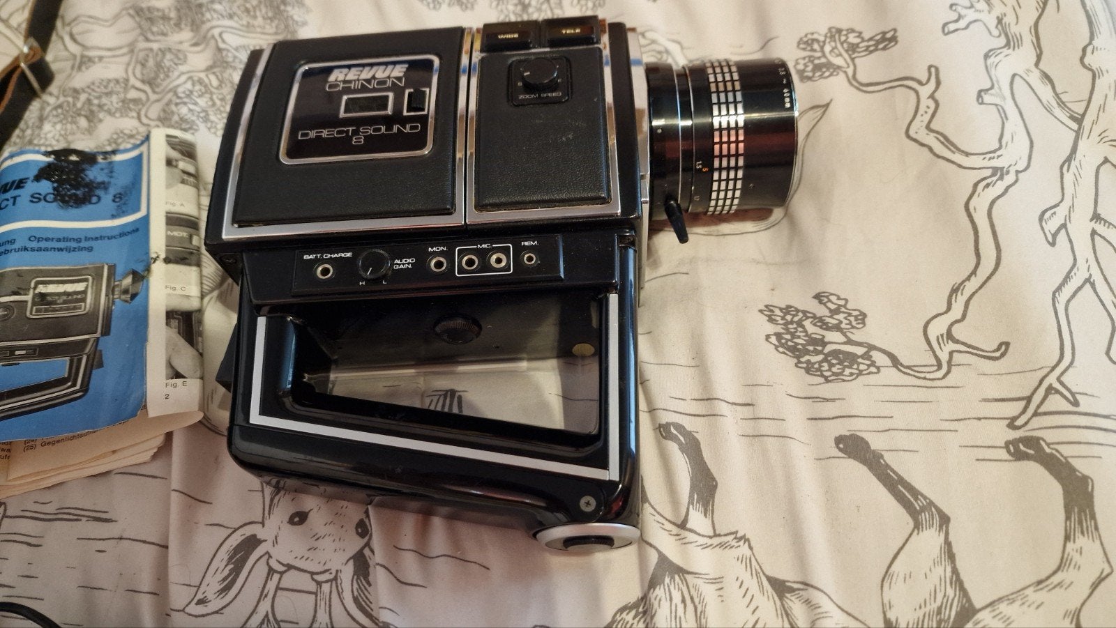 Vintage Revue Chinon Direct Sound 8 filmcamera met koffer, Ophalen of Verzenden, 8mm, Camera