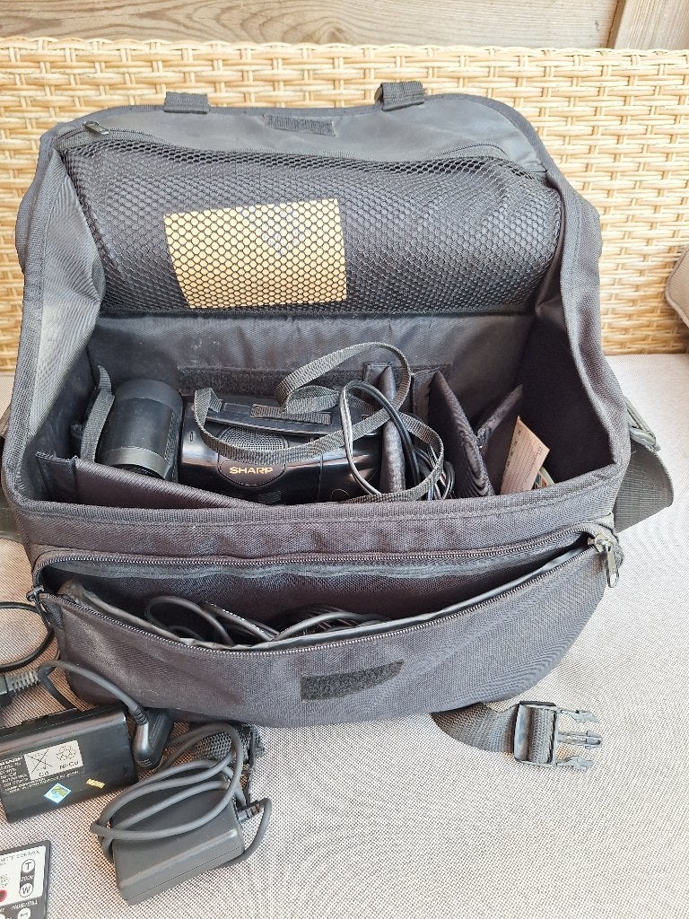 sharp Hi8 viewcam, Gebruikt, Overige soorten, Minder dan 8x, Camera