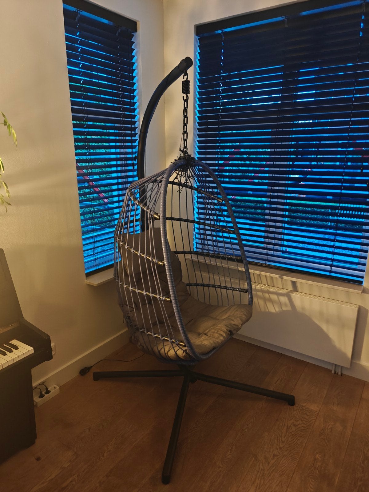 Comfortabele paars/blauwe hangstoel Pax van Intratuin, Ophalen, Modern, Comfortabel, Gebruikt, Blauw