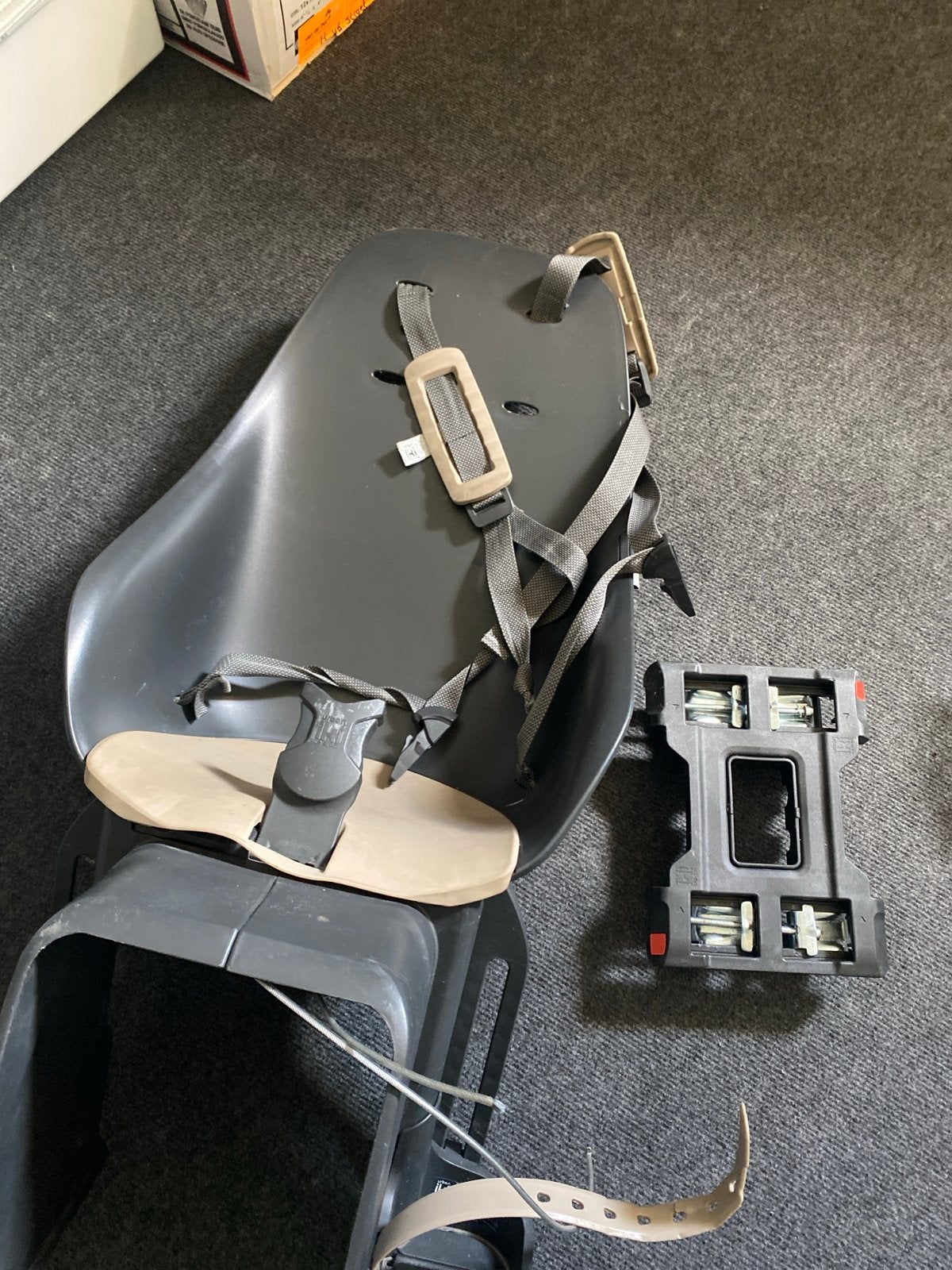 Urban Iki Achterzitje - Bruin/Zwart, Ophalen, Achterzitje, 9 t/m 18 kg, Gebruikt