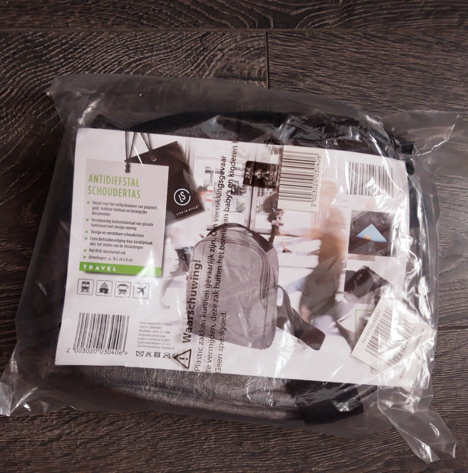 Nieuwe Reis/ antidiefstal tasje ideaal voor de vakantie, Ophalen, Nieuw, Rugtas, Minder dan 30 cm