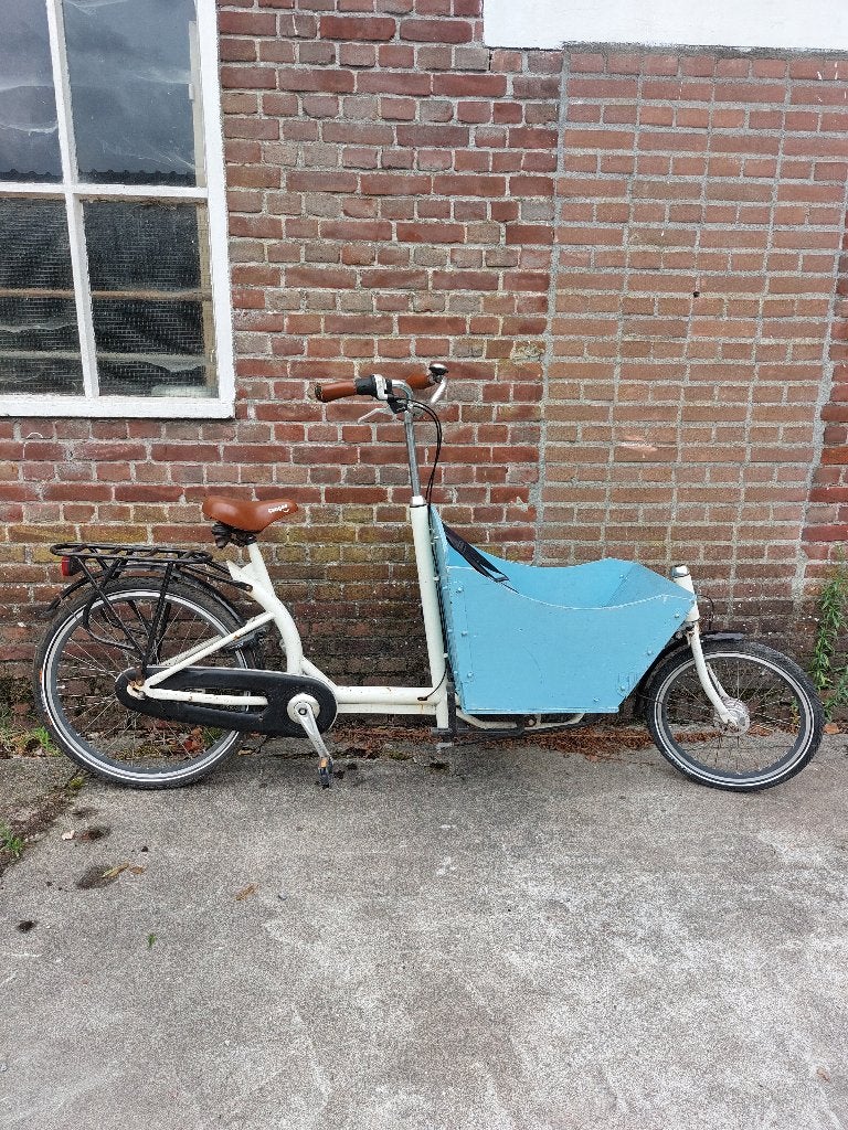 Witte bakfiets met kinderzit ( keiler strada babboe ? ), Fietsen en Brommers, Ophalen, Gebruikt, 1 kind