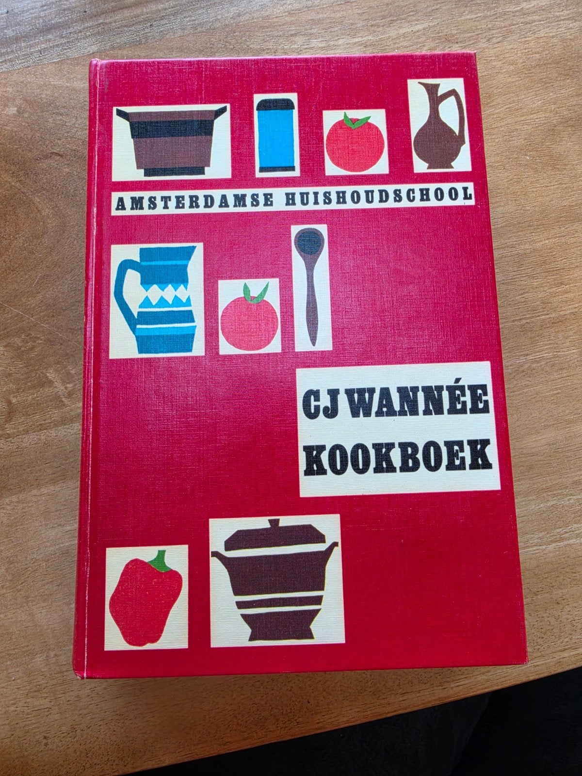 C.J. Kookboek - Amsterdamse Huishoudscho, Boeken, Ophalen of Verzenden, Zo goed als nieuw, C.J. Wann&eacute;&eacute;, Voorgerechten en Soepen