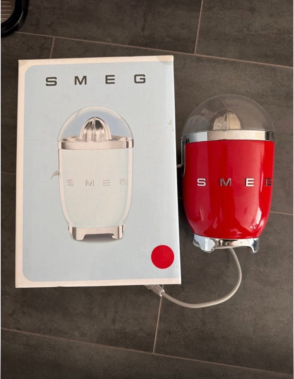 Smeg Citruspers - Rood - Zo goed als nieuw, Ophalen of Verzenden, Zo goed als nieuw