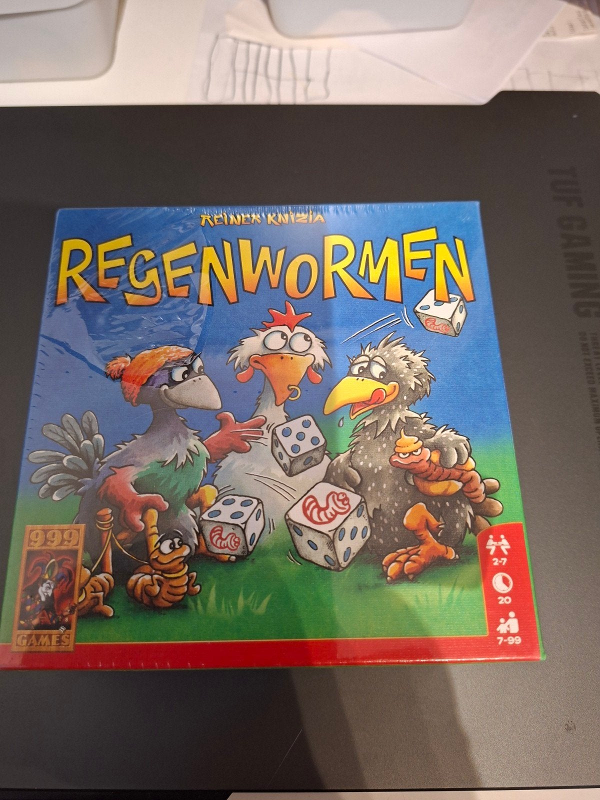 Regenwormen bordspel - Nieuw in verpakking (scheurtje), Drie of vier spelers, Ophalen of Verzenden, Nieuw, 999 Games