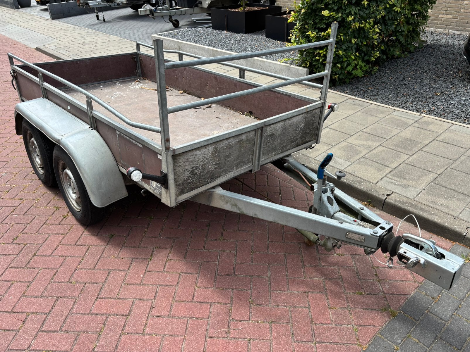 Saris dubbelasser geremd zonder kenteken, Auto diversen, Aanhangers en Bagagewagens, Ophalen, Gebruikt