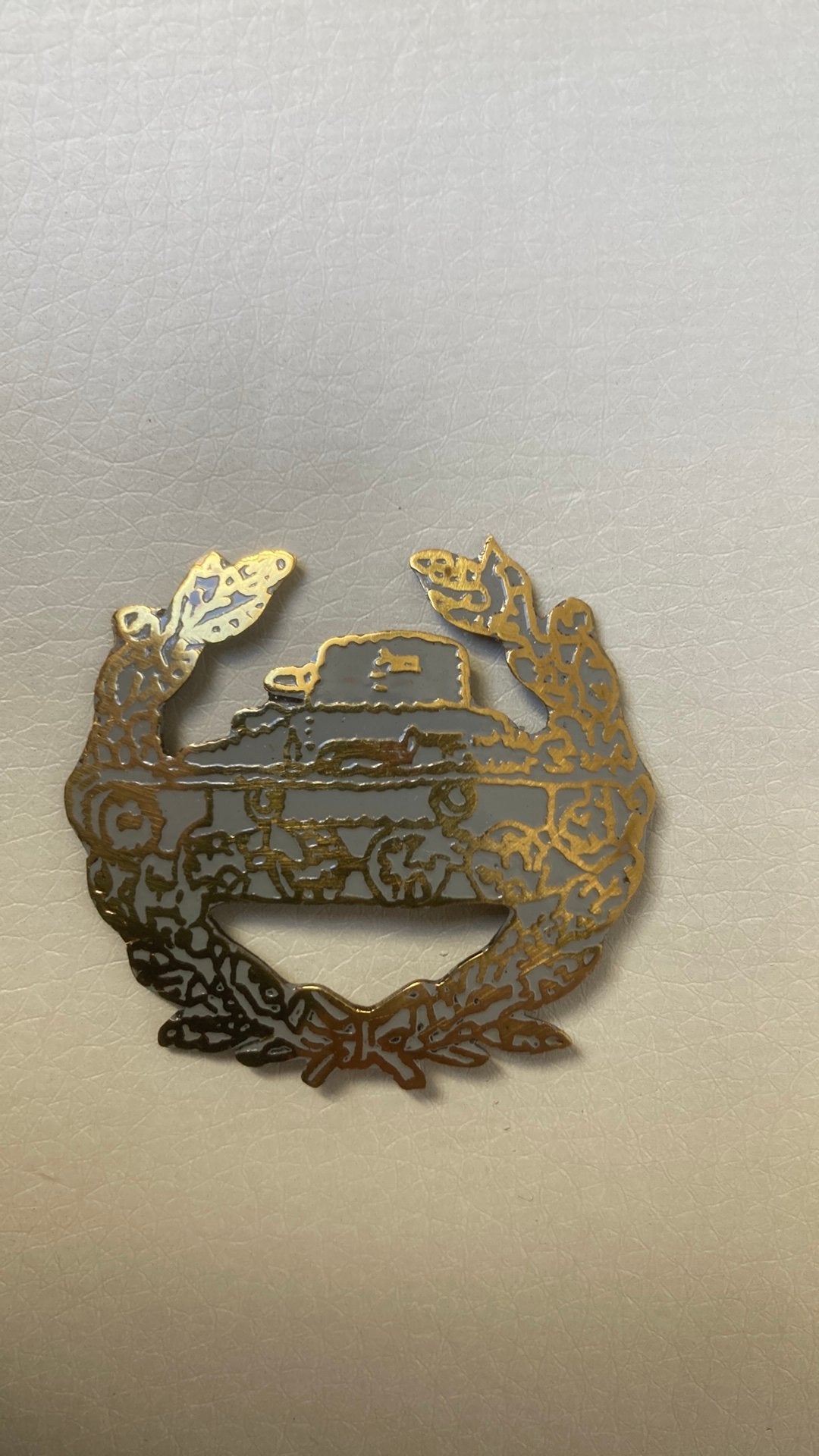 KNIL Vechtwagens petembleem, Ophalen of Verzenden, Landmacht, Nederland, Embleem of Badge