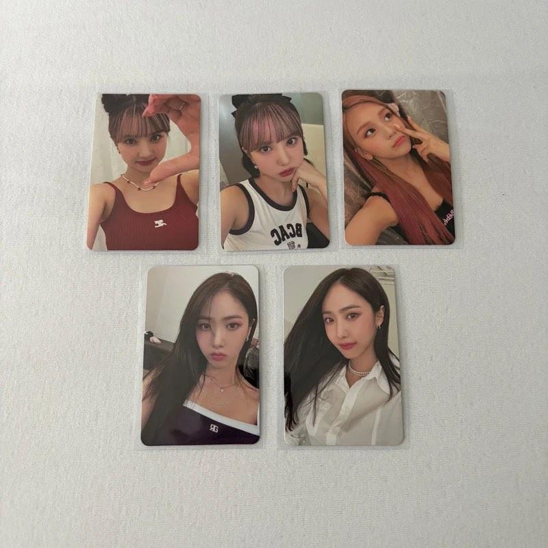 viviz 1st fanmeeting vivid dayz photocard set, Verzenden, Zo goed als nieuw, Foto of Kaart