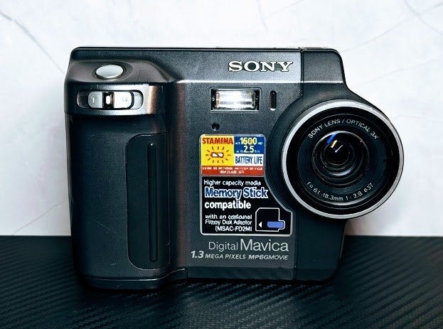 Sony Mavica MCV-FD85 Vintage Digitale Camera, Audio, Tv en Foto, Ophalen of Verzenden, Sony, Geen optische zoom