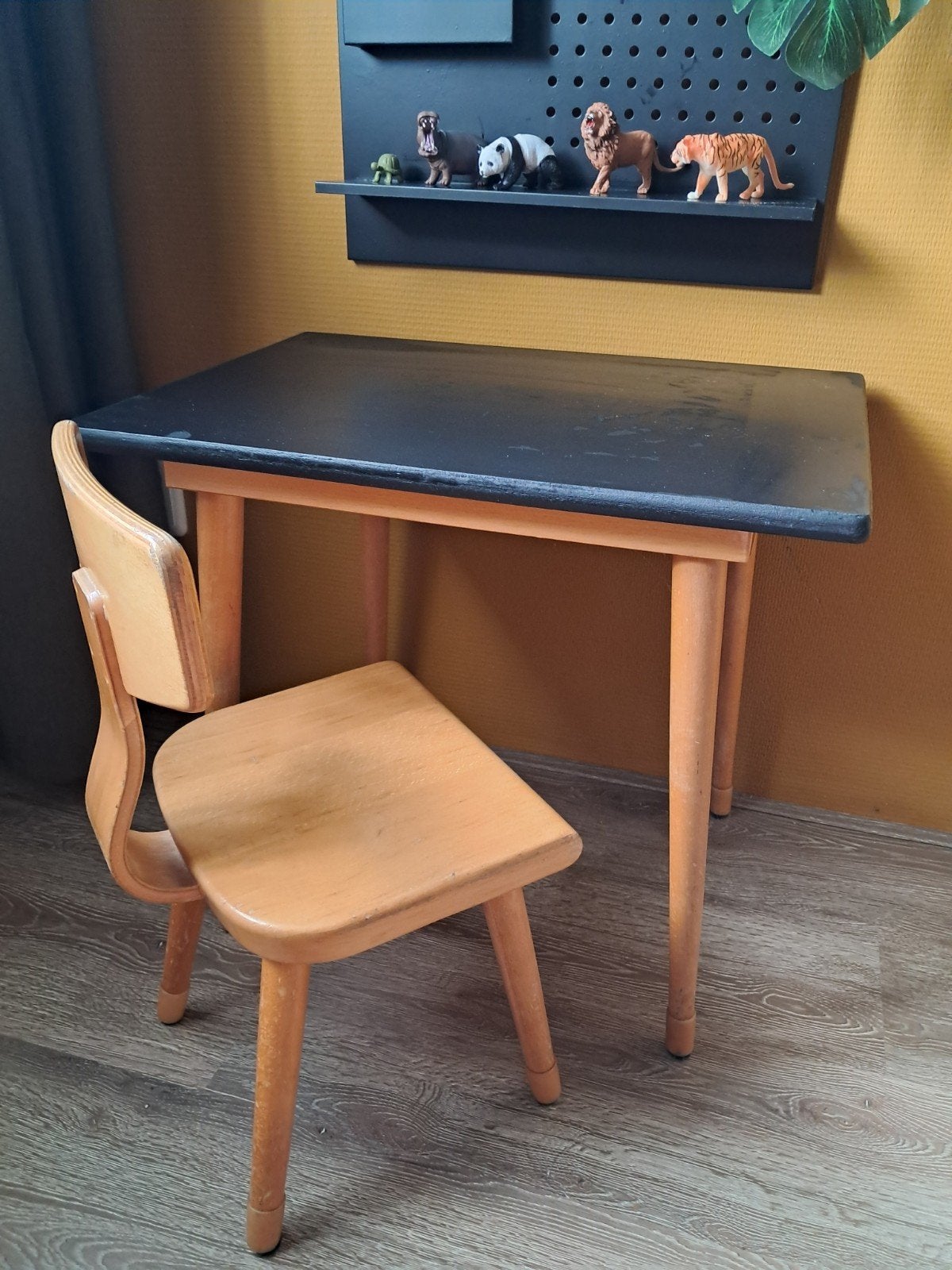 kindertafeltje en stoel, Ophalen, Stoel(en)