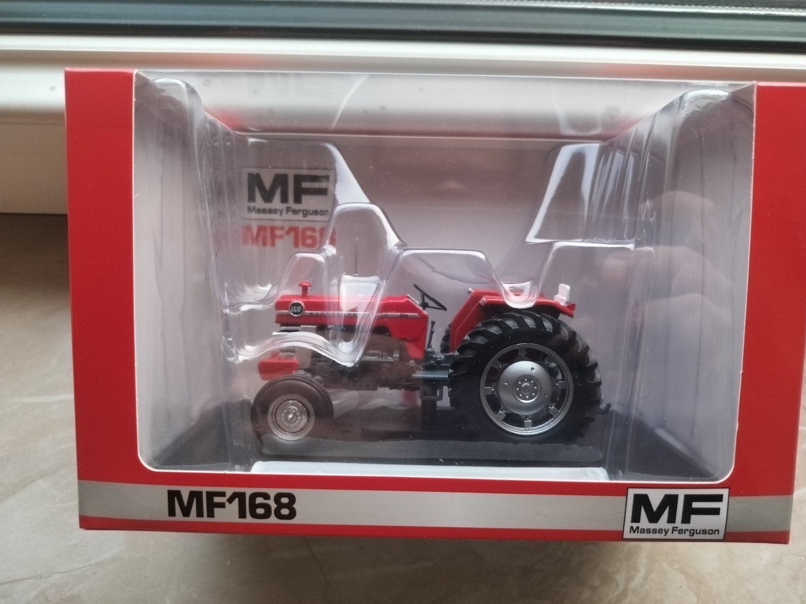 te koop  mf 168, Ophalen of Verzenden, Zo goed als nieuw, Tractor of Landbouw, Overige merken