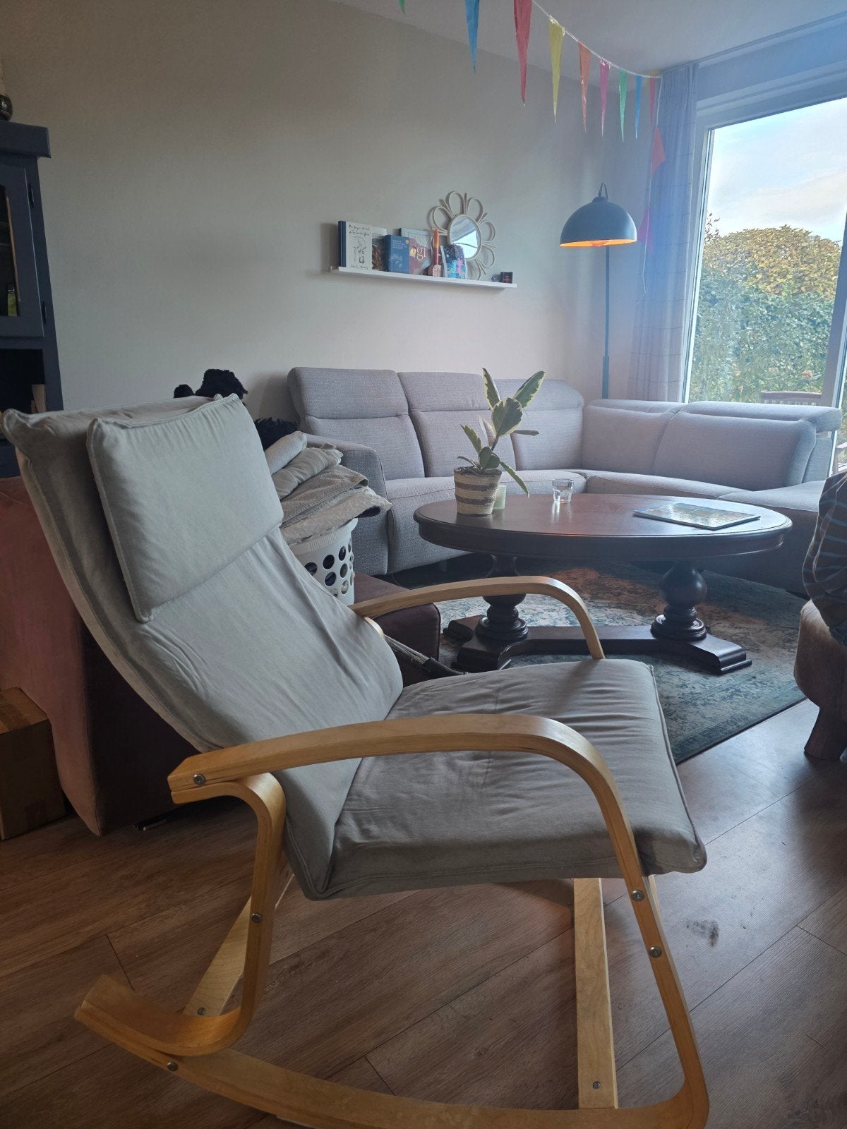 Gratis schommelstoel van Jysk, Ophalen, Hout, Gebruikt, Eén