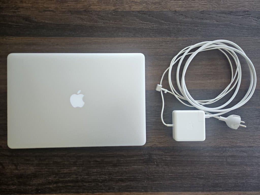 Apple MacBook Pro 2015 i7 16 GB ZGAN!, Computers en Software, Apple Macbooks, MacBook Pro, 256 GB, 2 tot 3 Ghz, Ophalen of Verzenden