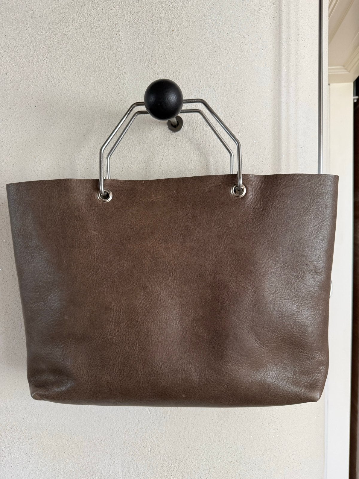 Keecie tas - Bruin leer met unieke print, Sieraden, Tassen en Uiterlijk, Tassen | Damestassen, Ophalen of Verzenden, Gebruikt