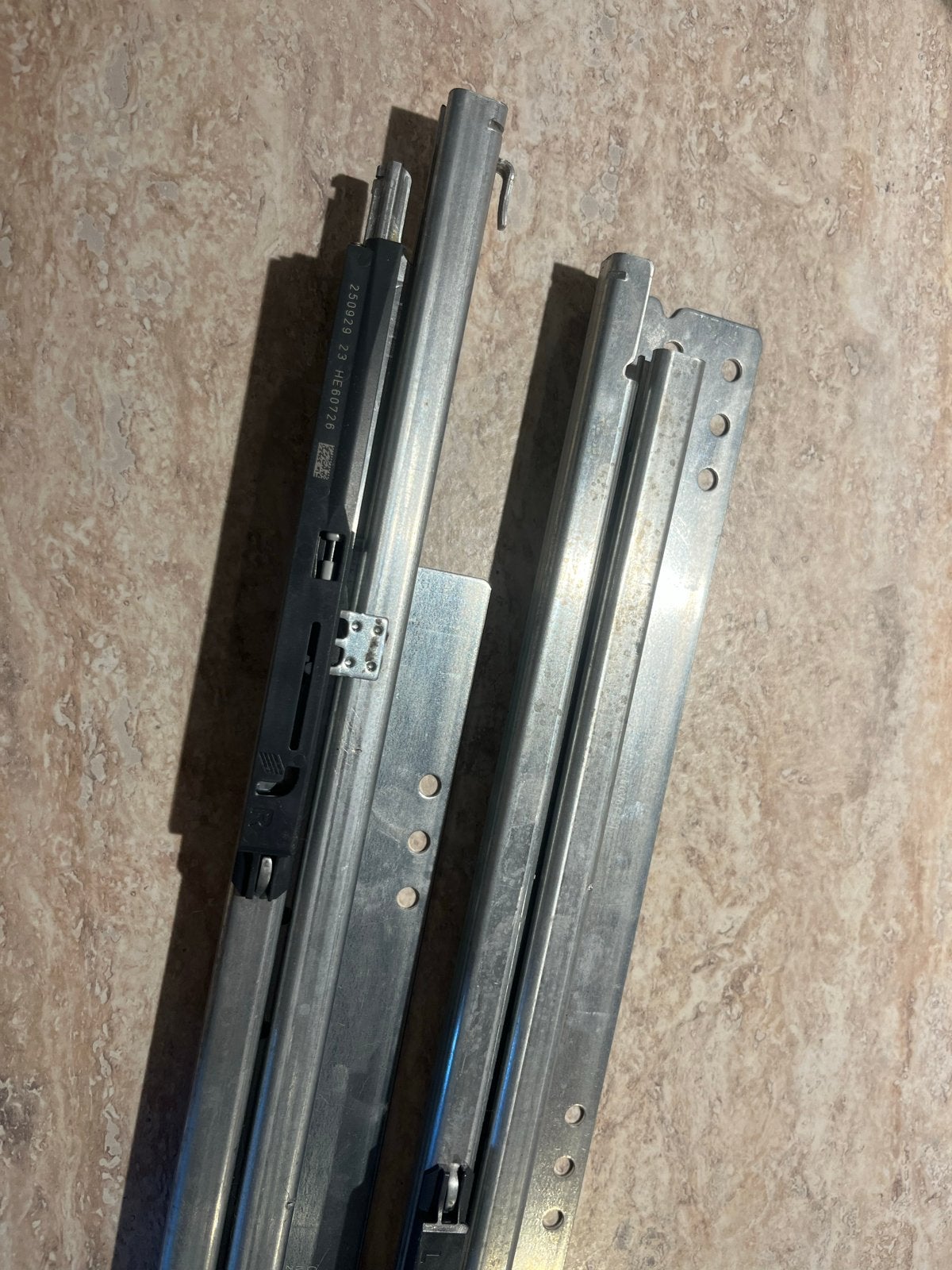 IKEA MAXIMERA ladegeleiders - 45cm, Minder dan 50 cm, Gebruikt, Ophalen of Verzenden, Metaal