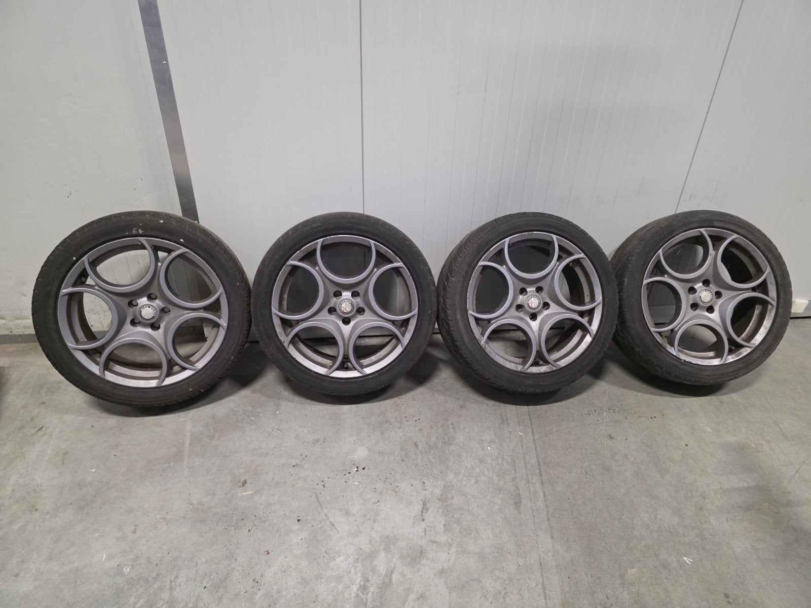 Alfa Romeo 5x98 17x7J ET waarde 36, Auto-onderdelen, Banden en Velgen, Gebruikt, Velg(en), 17 inch, Ophalen of Verzenden