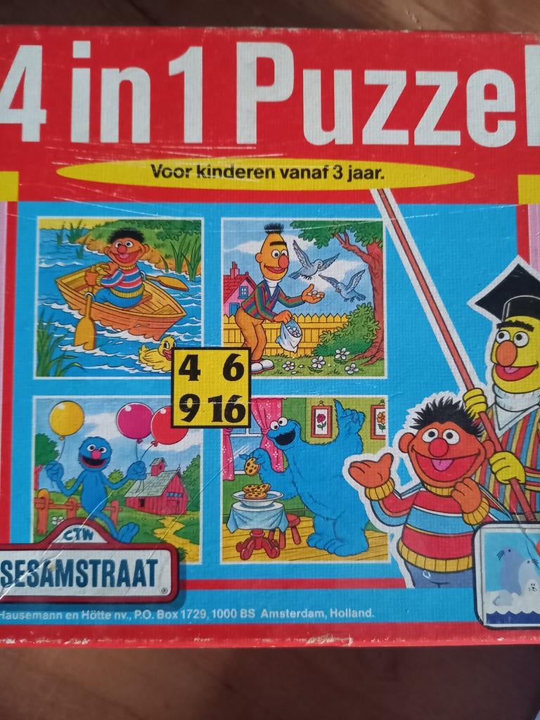 Sesamstraat 4 in 1 puzzel, Ophalen of Verzenden, 10 tot 50 stukjes, Zo goed als nieuw, 2 tot 4 jaar