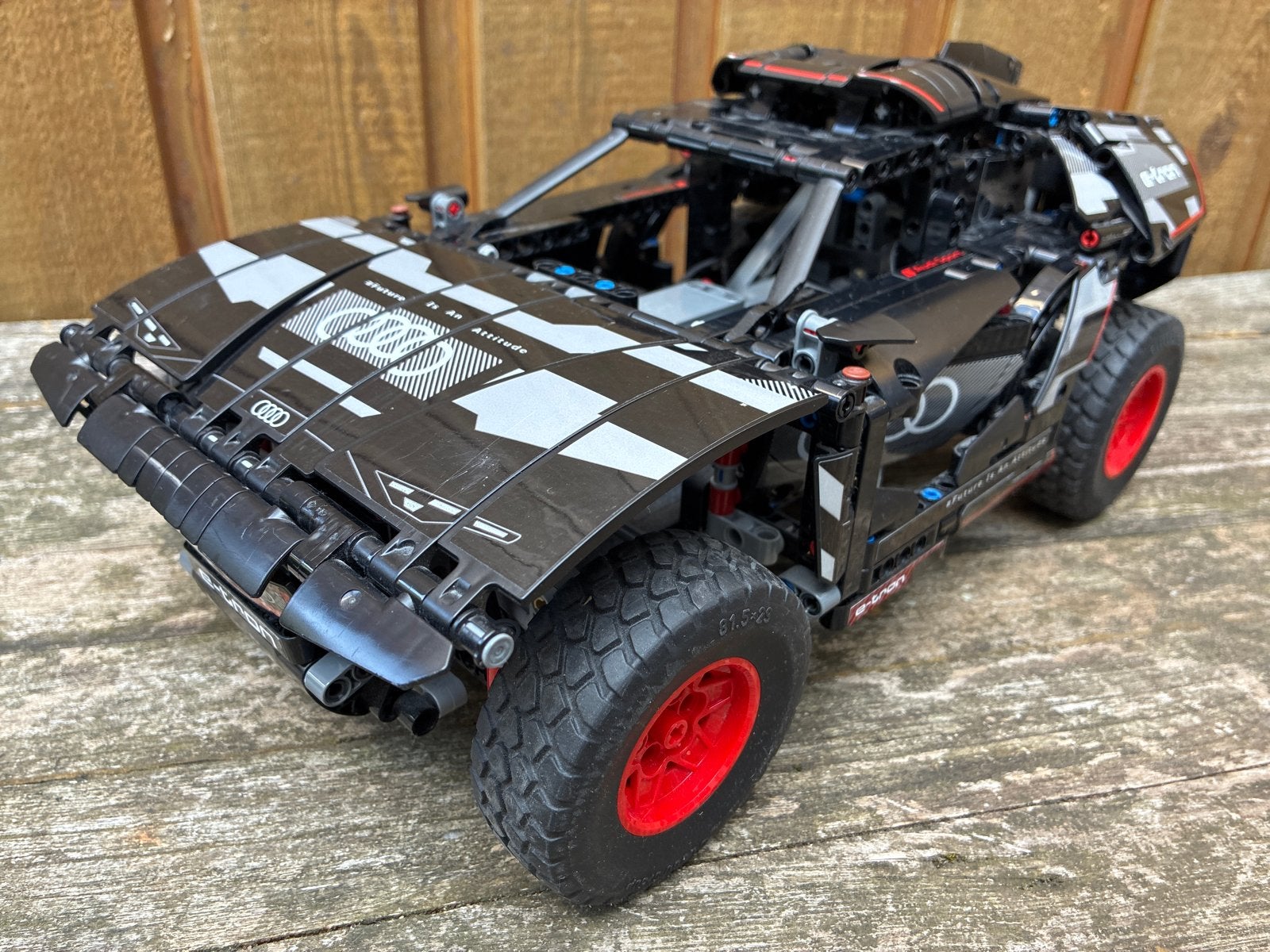 Lego Technic 42160 Audi RS Q e-tron - Compleet & Bestuurbaar, Ophalen of Verzenden, Gebruikt