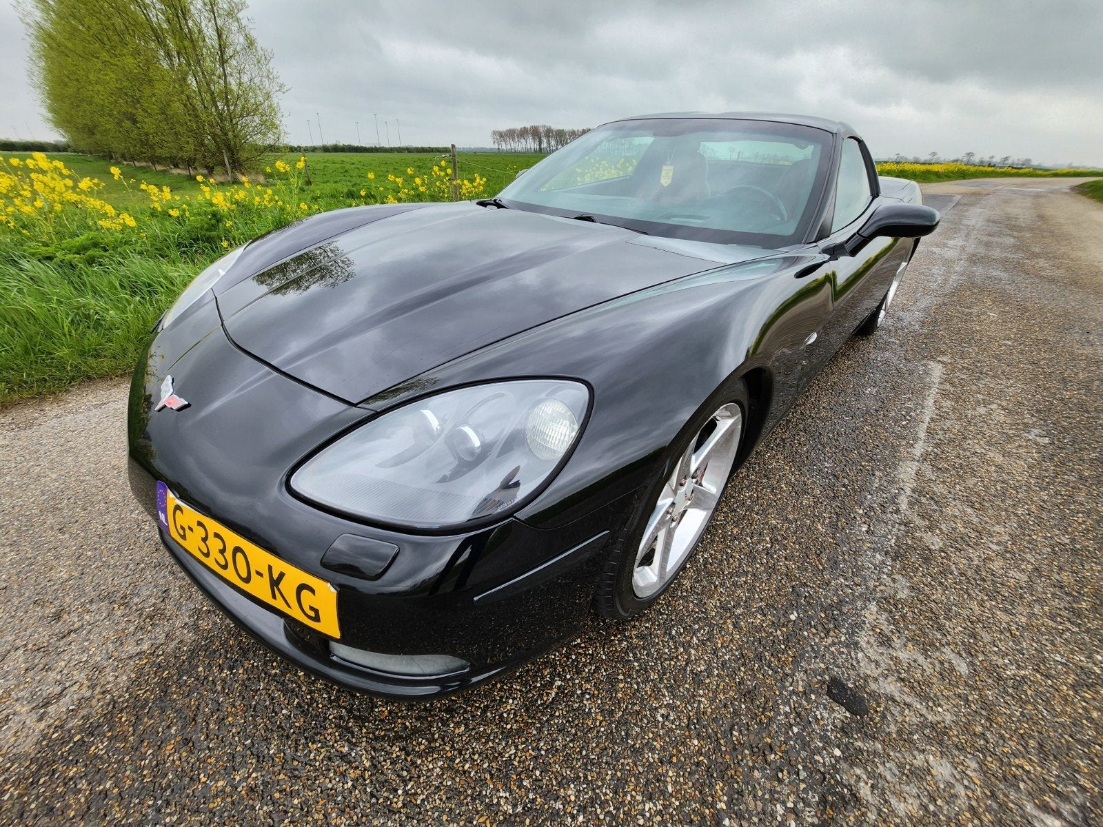 Chevrolet C6 Targa 2005 AUT6, Auto's, Chevrolet, Zwart, Geïmporteerd, 84 €/maand, 1494 kg