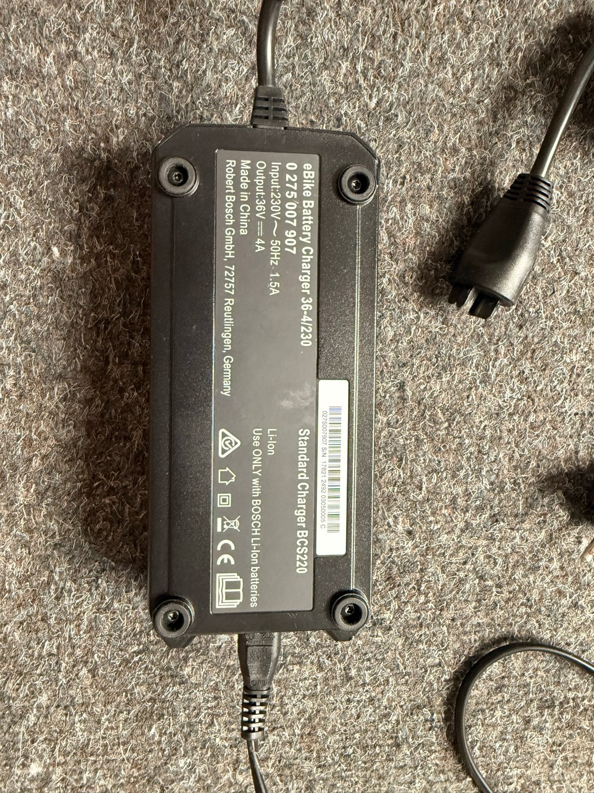 Bosch eBike Acculader 36-4/230 - Standaard Lader BCS220, Fietsen en Brommers, Ophalen of Verzenden, Zo goed als nieuw
