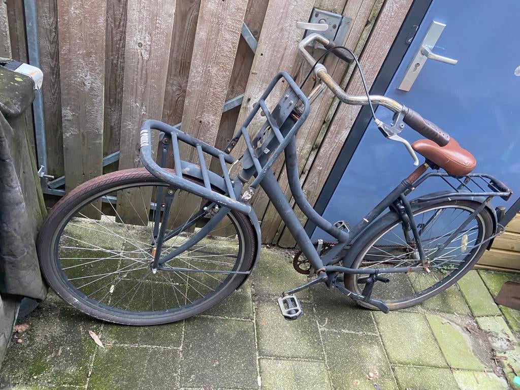 Omafiets te koop, Fietsen en Brommers, Fietsen | Dames | Omafietsen, Ophalen of Verzenden, Zo goed als nieuw