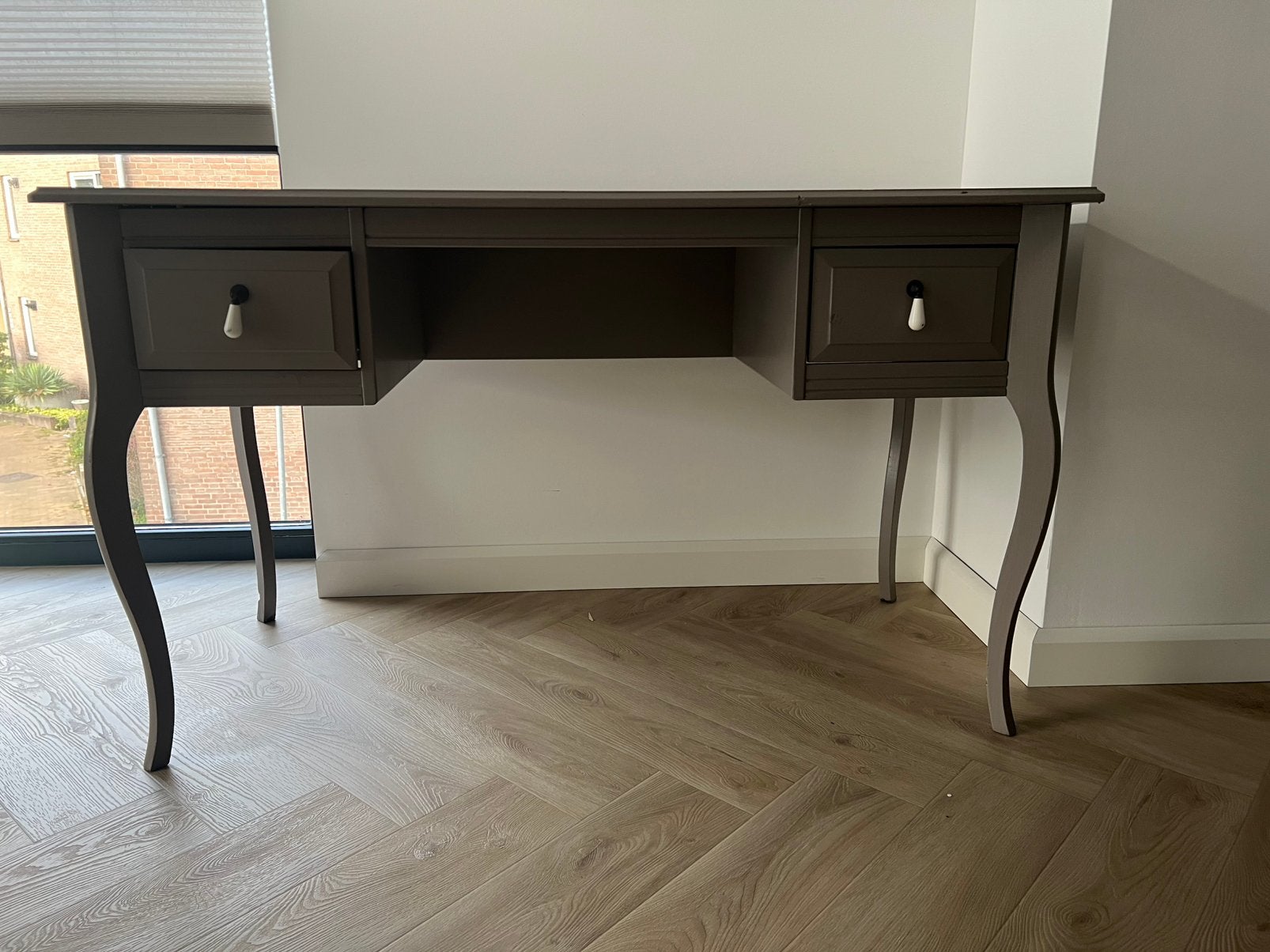 Leuk  vintage bureau/tafeltje, Ophalen, Gebruikt, 100 tot 150 cm, Rechthoekig