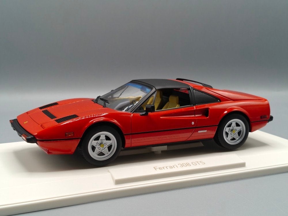 Norev 1:18 Ferrari 308 GTS 1982 from the movie Magnum - NEW, Auto, Norev, Norev, Nieuw