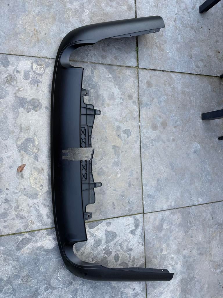 VW Passat B6 R32 Achterbumper Onderlip Diffuser orgineel, Auto-onderdelen, Gebruikt, Volkswagen, Ophalen of Verzenden, Achter