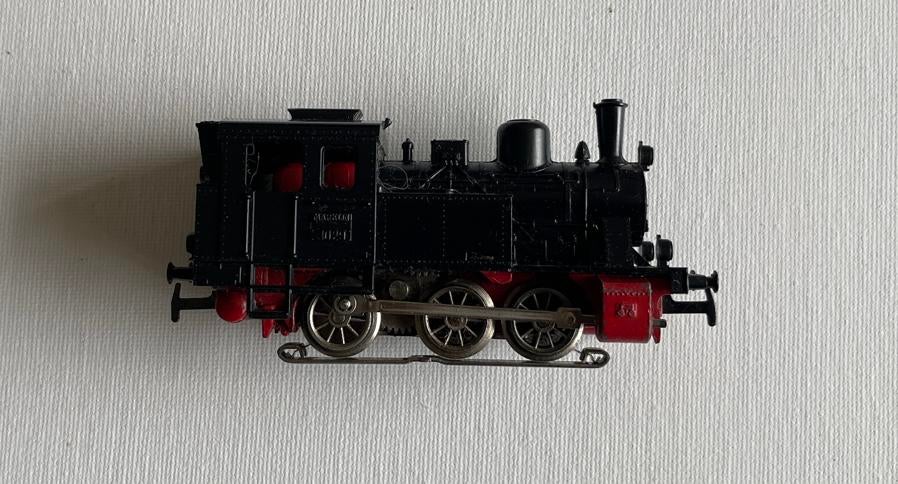 Märklin Stoomlocomotief 3029 Zwart 3-assig, Hobby en Vrije tijd, Modeltreinen | Overige schalen, Wisselstroom, Gebruikt, Locomotief